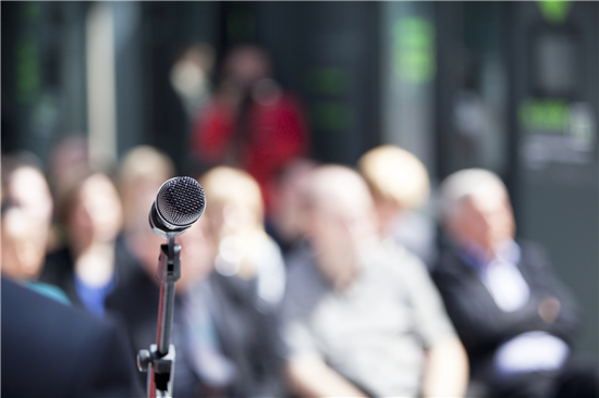 Microphone