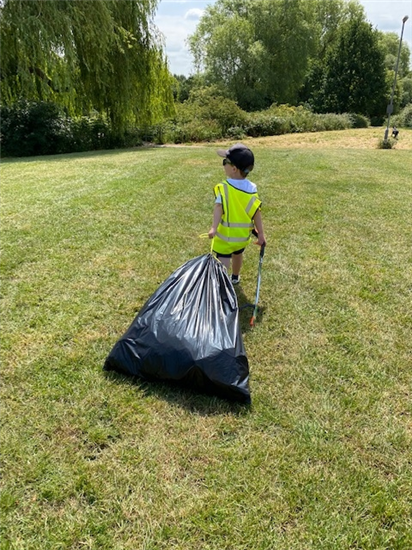 Spotlight_litterpicks