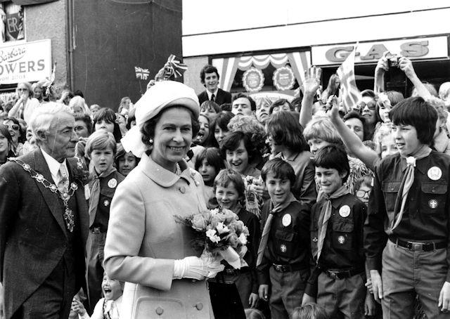 Image: The Queen visits the borough for the 1977 silver jubilee